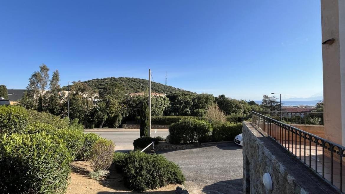 Appartement Cala Di Mare L'Ile Rousse Exteriör bild